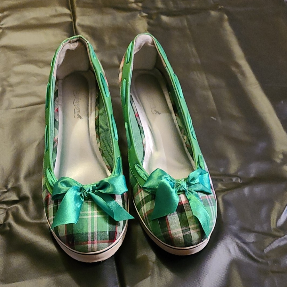 Green Multi Wedges
